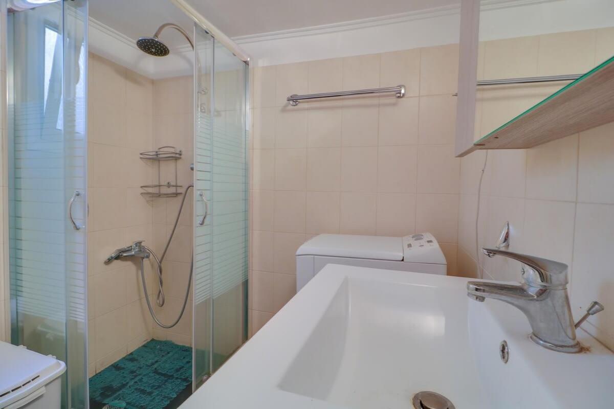 Topfloor Central Apt With Urban Views,3' To Metro Athen Eksteriør billede